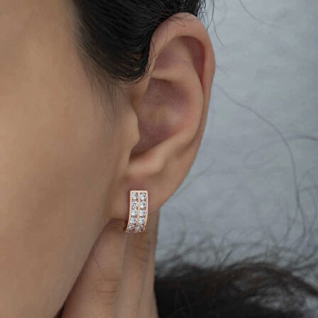 Supertrend Gümüş Çift Sıra Beyaz Taşlı J Kadın Küpe