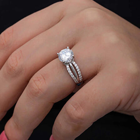 Supertrend Gümüş Tek Taş Kadın Yüzük