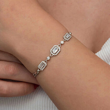 Supertrend Gümüş Üçlü Baget Taşlı Kadın Bileklik