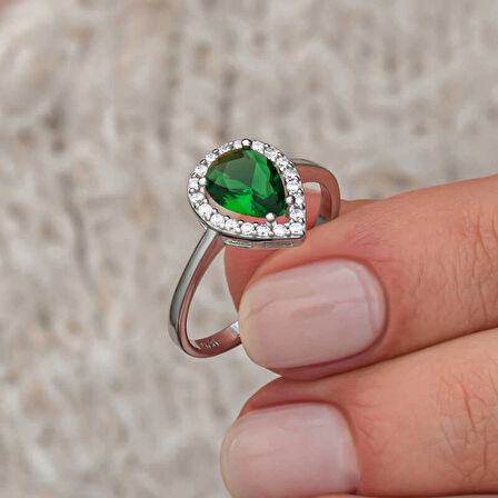 Supertrend Gümüş Damla Zümrüt Taşlı Kadın Yüzük