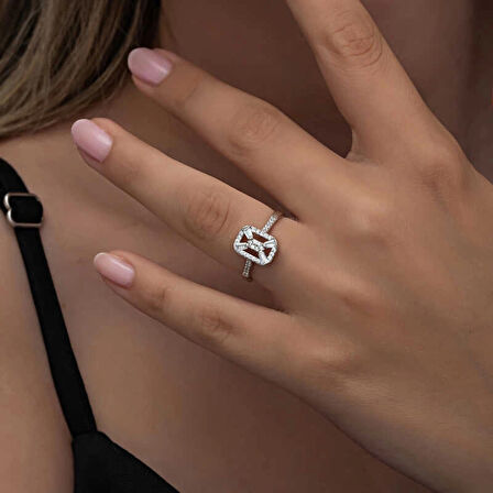 Supertrend Gümüş Baget Taşlı Kadın Yüzük