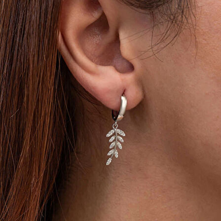 Supertrend Gümüş Sallantılı Başak Kadın Küpe