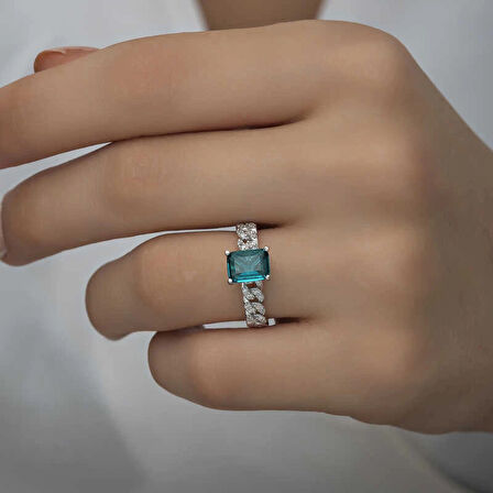 Supertrend Gümüş Koyu Yeşil Baget Taşlı Kadın Yüzük