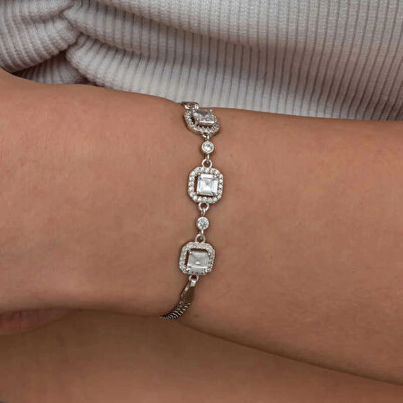 Supertrend Gümüş Üçlü Kare Kadın Bileklik