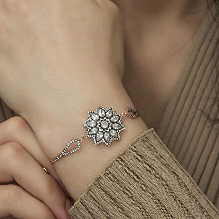 Supertrend ​gümüş Rose Çiçek Desenli Elmas Montür Bileklik