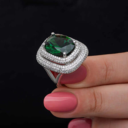 Supertrend Gümüş Yeşil Zirkon Taşlı Kadın Yüzük