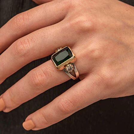 Supertrend Gümüş Yeşil Zirkon Taşlı Otantik Kadın Yüzük