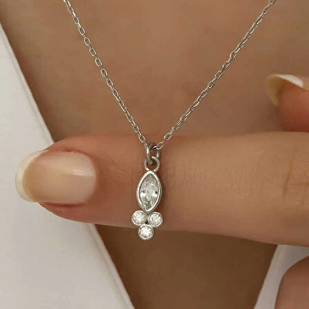 Supertrend Gümüş Çiğ Damlası Mekik Tektaş Kadın Kolye