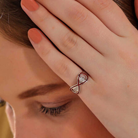 Supertrend Gümüş Zirkon Taşlı Sonsuzluk Kadın Yüzük