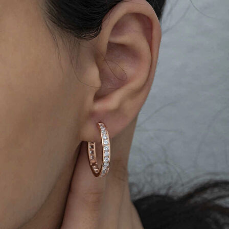 Supertrend Gümüş Zirkon Taşlı Halka Kadın Küpe