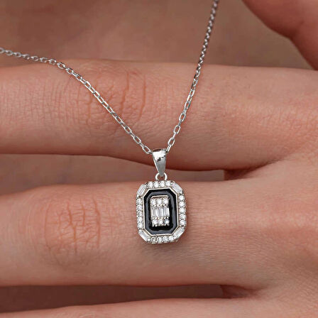 Supertrend Gümüş Siyah Mineli Baget Kadın Kolye