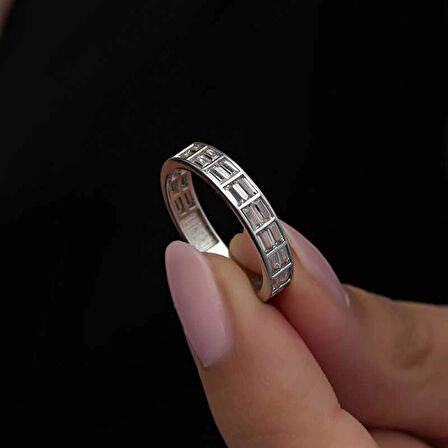 Supertrend Gümüş Sıralı Baget Taşlı Kadın Yüzük