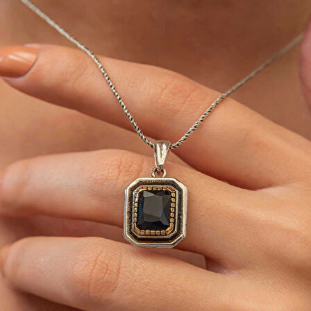 Supertrend Gümüş Lacivert Taşlı Dikdörtgen Kadın Kolye