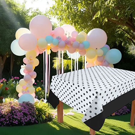 Siyah Puantiyeli Plastik Masa Örtüsü