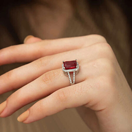 Supertrend Gümüş Baget Kare Kadın Yüzük