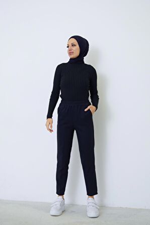 Bel Lastikli Cep Detaylı Pantolon-Siyah