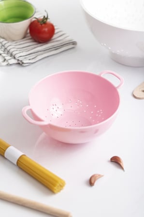 Akrilik Soft Pembe Mini Pirinç Süzgeçi & Bakliyat Süzgeçi ( SU BARDAĞI ÖLÇÜLÜ)