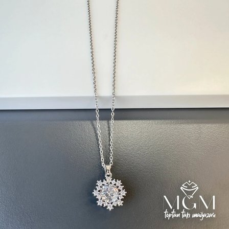 Rodyum Zirkon Taşlı Zincir Çelik Uç Kısmı Pirinç Kolyeler 40 + 5 Cm Uzatma Payı - Kl0123