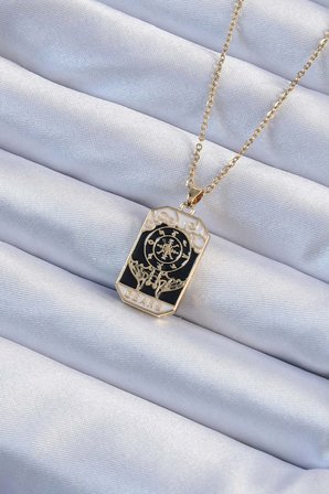 316L Çelik Zincir Altın Renk İşlemeli Siyah Mineli Tarot Kolye 5886