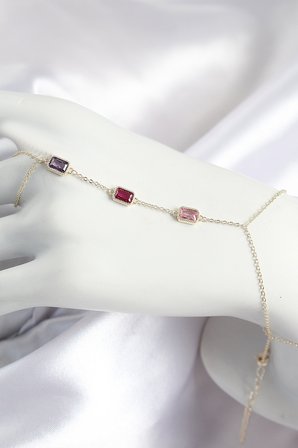 Pirinç Renkli Zirkon Taşlı Dikdörtgen Model Gold Renk Kadın Şahmeran 5886