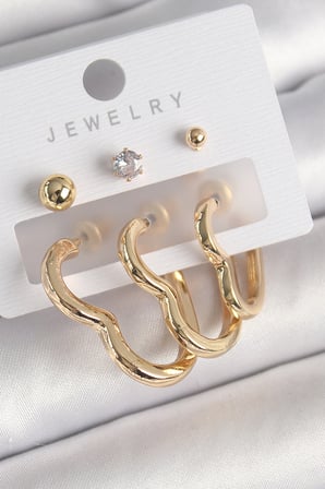 Pirinç Gold Renk Kalp Model Zirkon Taşlı Topçuk Detay Kadın Küpe Seti 5886