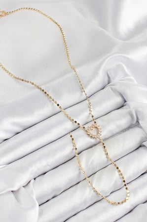 Pirinç Zirkon Taşlı Ezme Zincirli Kalp Model Gold Renk Y Kolye 5886