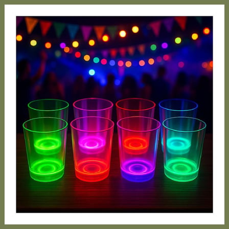 Bezos Karanlıkta Yanan Gece Işığı Mega Glow Bardaklar 8 Adet 8.5 x 10.5 cm SRH