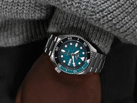 Seiko 5 Sports SRPJ45K Otomatik Erkek Kol Saati