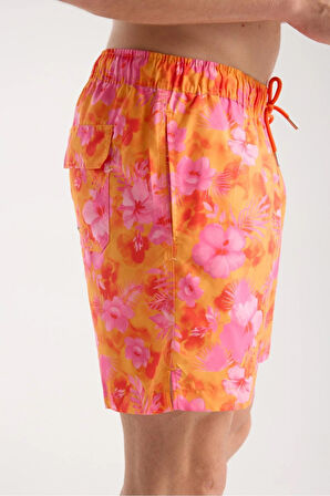  Tropikal Baskılı Deniz Şortu