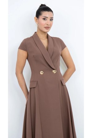 Asimetrik Kesim Düğme Detaylı Blazer Yaka Midi Elbise - Düğün - Mezuniyet - Ofis Şıklığı