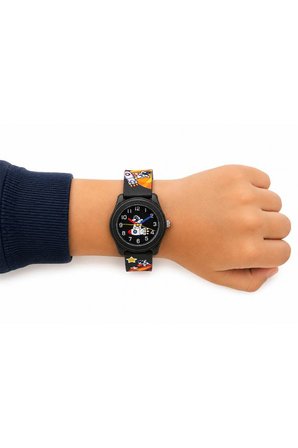 Astronot Desenli Erkek Çocuk Unisex Kol Saati Siyah Rakamlı Saat ST-304426