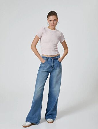 Dokulu Crop Tişört Kısa Kollu Bisiklet Yaka Slim Fit 4SAL10128IK