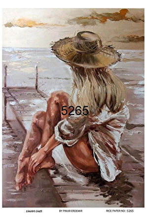 5265 Kumsalda Oturan Kadın Pirinç Dekopaj 30x42