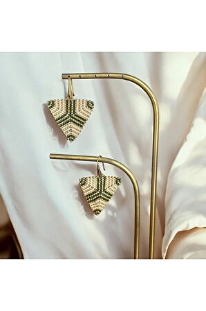 Üçgen Bijüteri Küpe, Yeşil, Gold, Krem, Miyuki, Sallantılı Küpe, Özel Tasarım Küpe, Hediye