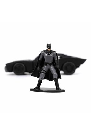 Jada 1:32 Batman Figürlü Batmobile Model Arabalar - Batman Batmobile