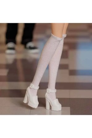 Barbie Signature Cher 30. Yıl Dönümü Özel Koleksiyon Bebeği Jbj34