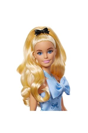 Barbie Mavi Fiyonklu Elbiseli Fashionistas Bebeği Hyt93