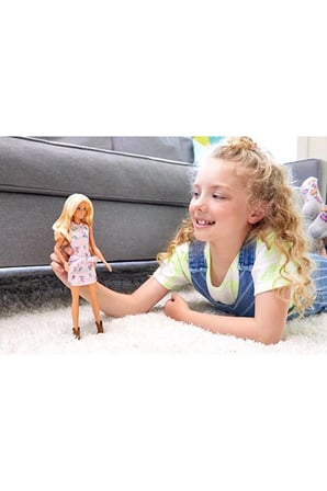 Barbie Fashionistas Bebek Ve Aksesuarları Sarışın, Çiçekli Elbiseli Fxl52-Fbr37