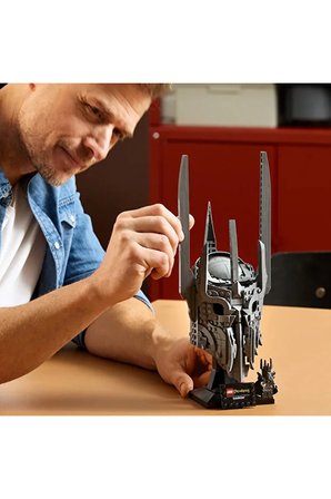 Lego Lego® Icons Yüzüklerin Efendisi: Sauron'Un Miğferi 11373 - 18+ Building Set For – 18+ (538)