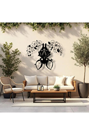 Metal Yarasa Duvar Tablosu – Sevimli Çiçekli Tasarım, Halloween Duvar Dekoru