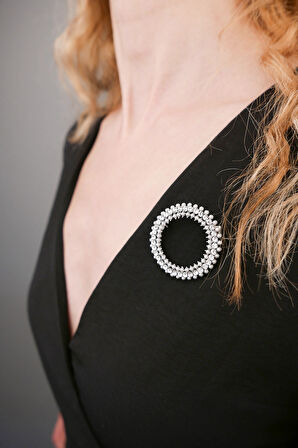 Zirkon Taşlı İncili Broş