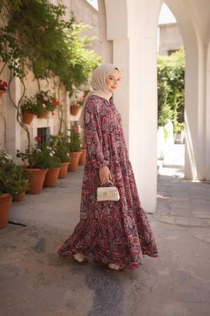 Yarım Düğmeli Eteği Katlı Elbise/bordo
