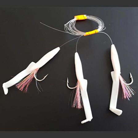 Silikon At Çek Takımı (2 ADET) V8 Silikon Balıklı Çapari 6,5 Cm Beyaz