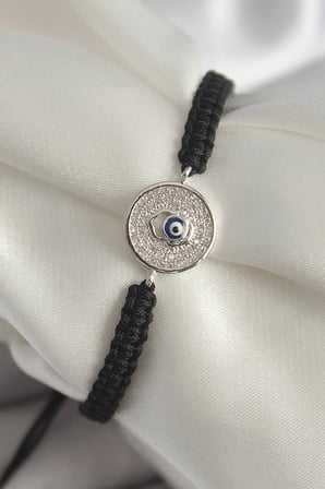 USLUCAN ALIŞVERİŞ Pirinç Gümüş Renk Zirkon Taşlı Nazar Boncuk İşleme Makrome Asansörlü Model Kadın Bileklik