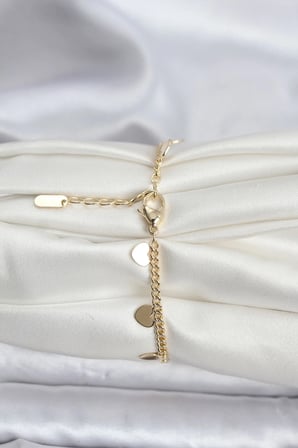 USLUCAN ALIŞVERİŞ 14K Gold Renk Kaplama Kalpli Model CM Kadın Bileklik