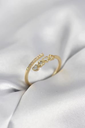 USLUCAN ALIŞVERİŞ Gold Renk Zirkon Taşlı Minimal Kalp Model Kadın Yüzük