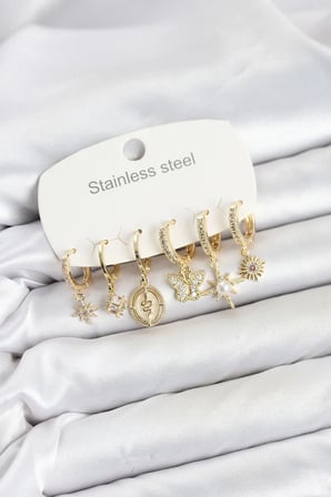 316L Çelik Gold Renk Zirkon Taşlı Charm Detaylı Kadın Küpe Seti