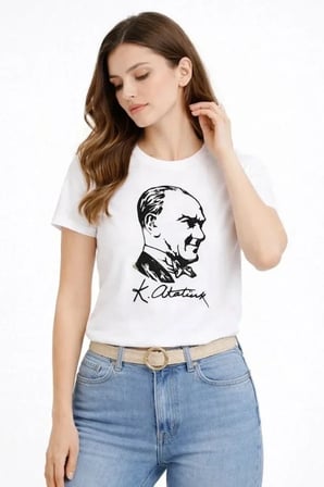 USLUCAN ALIŞVERİŞ Atatürk Baskılı Tişört Kısa Kollu Bisiklet Yaka T-Shirt - Beyaz