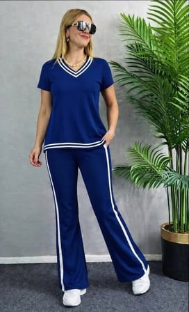 Kadın Kısa Kollu V Yakalı Viskon Iki Iplik Bluz Ve Pantolon Ikili Takım
