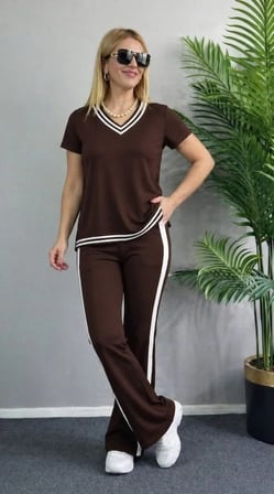 Kadın Kısa Kollu V Yakalı Viskon Iki Iplik Bluz Ve Pantolon Ikili Takım